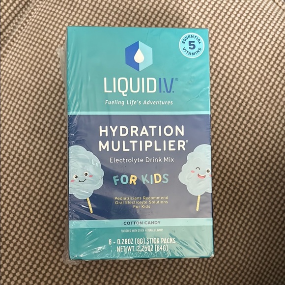 Liquid IV Hydration Multiplier for Kids - Cotton Candy Bundle - Picture 1 of 4